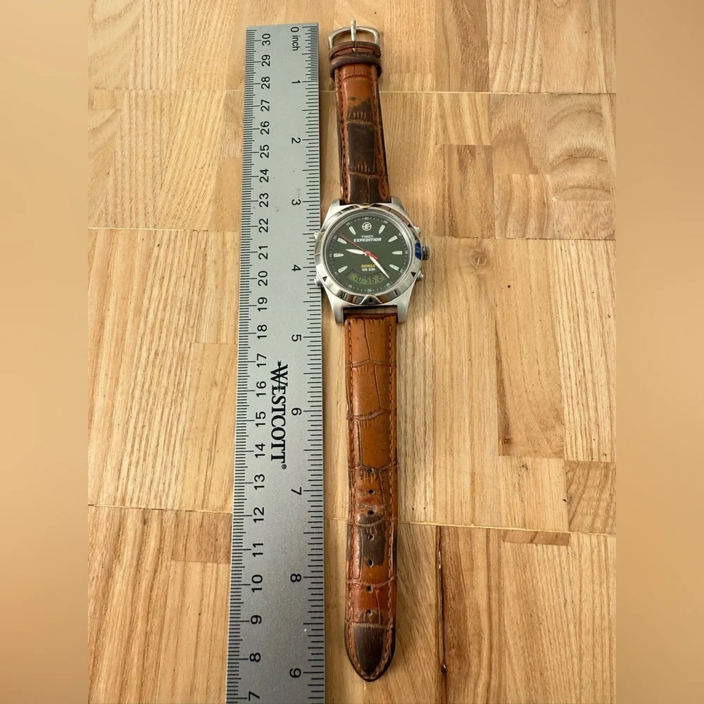 Timex expedition mens analog digital watch NEW BATTERY
